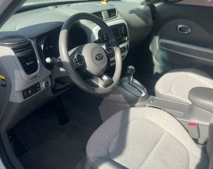 Белый Киа Soul, объемом двигателя 0 л и пробегом 74 тыс. км за 11700 $, фото 6 на Automoto.ua