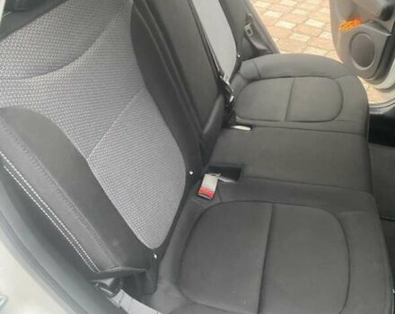 Белый Киа Soul, объемом двигателя 2 л и пробегом 118 тыс. км за 12200 $, фото 35 на Automoto.ua