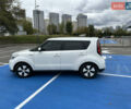 Белый Киа Soul, объемом двигателя 0 л и пробегом 123 тыс. км за 12500 $, фото 4 на Automoto.ua