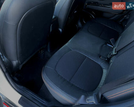 Белый Киа Soul, объемом двигателя 1.6 л и пробегом 37 тыс. км за 11990 $, фото 37 на Automoto.ua