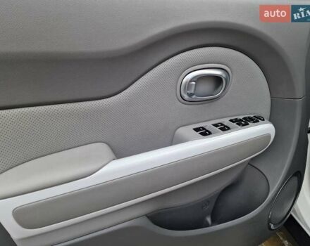 Белый Киа Soul, объемом двигателя 0 л и пробегом 183 тыс. км за 10700 $, фото 13 на Automoto.ua