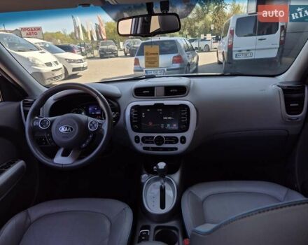Белый Киа Soul, объемом двигателя 0 л и пробегом 38 тыс. км за 12999 $, фото 37 на Automoto.ua