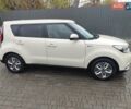 Білий Кіа Soul, об'ємом двигуна 0 л та пробігом 90 тис. км за 12000 $, фото 4 на Automoto.ua