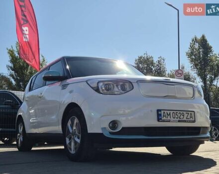 Белый Киа Soul, объемом двигателя 0 л и пробегом 38 тыс. км за 12999 $, фото 10 на Automoto.ua