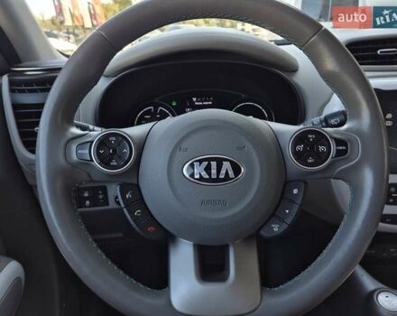 Белый Киа Soul, объемом двигателя 0 л и пробегом 38 тыс. км за 12999 $, фото 41 на Automoto.ua