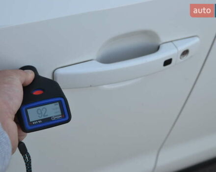 Білий Кіа Soul, об'ємом двигуна 0 л та пробігом 74 тис. км за 11500 $, фото 27 на Automoto.ua