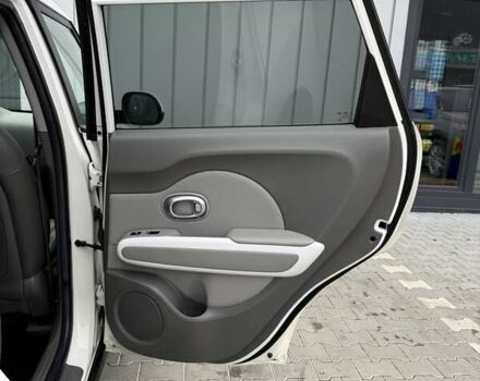 Білий Кіа Soul, об'ємом двигуна 0 л та пробігом 68 тис. км за 11200 $, фото 26 на Automoto.ua