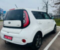 Белый Киа Soul, объемом двигателя 0 л и пробегом 124 тыс. км за 10550 $, фото 2 на Automoto.ua
