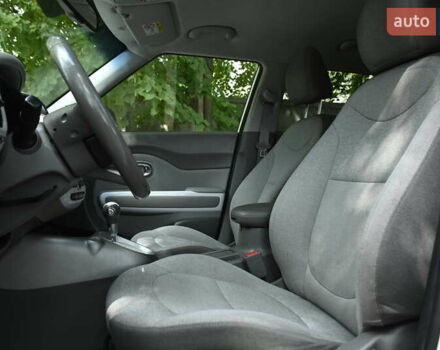 Белый Киа Soul, объемом двигателя 0 л и пробегом 112 тыс. км за 10999 $, фото 18 на Automoto.ua