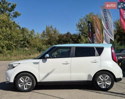 Белый Киа Soul, объемом двигателя 0 л и пробегом 38 тыс. км за 12999 $, фото 11 на Automoto.ua