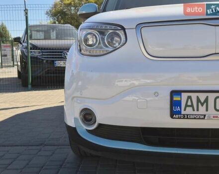 Белый Киа Soul, объемом двигателя 0 л и пробегом 38 тыс. км за 12999 $, фото 5 на Automoto.ua