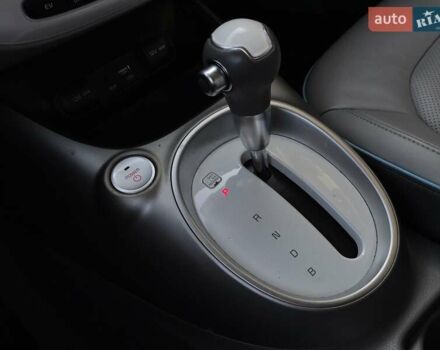 Белый Киа Soul, объемом двигателя 0 л и пробегом 38 тыс. км за 12999 $, фото 48 на Automoto.ua