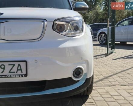 Белый Киа Soul, объемом двигателя 0 л и пробегом 38 тыс. км за 12999 $, фото 6 на Automoto.ua