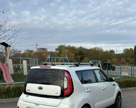 Белый Киа Soul, объемом двигателя 2 л и пробегом 117 тыс. км за 10699 $, фото 9 на Automoto.ua