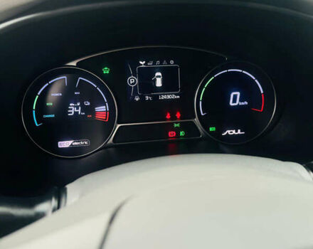 Белый Киа Soul, объемом двигателя 0 л и пробегом 124 тыс. км за 10550 $, фото 13 на Automoto.ua