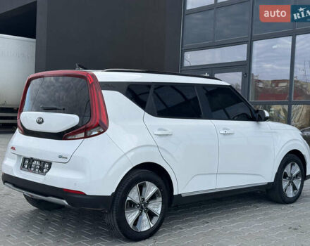 Белый Киа Soul, объемом двигателя 0 л и пробегом 122 тыс. км за 16300 $, фото 21 на Automoto.ua