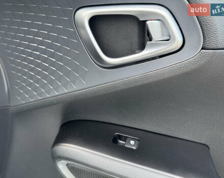 Белый Киа Soul, объемом двигателя 0 л и пробегом 122 тыс. км за 16300 $, фото 47 на Automoto.ua