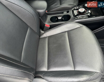 Белый Киа Soul, объемом двигателя 0 л и пробегом 122 тыс. км за 16300 $, фото 50 на Automoto.ua