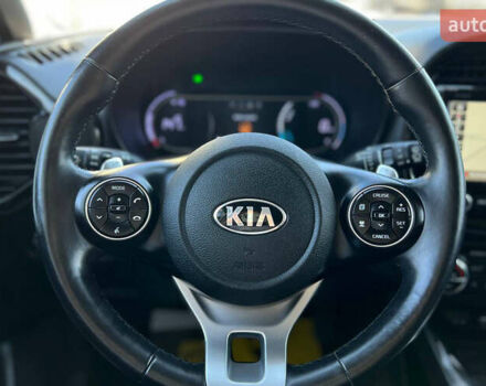 Белый Киа Soul, объемом двигателя 0 л и пробегом 73 тыс. км за 17400 $, фото 10 на Automoto.ua