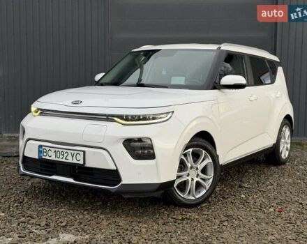 Білий Кіа Soul, об'ємом двигуна 0 л та пробігом 90 тис. км за 16100 $, фото 9 на Automoto.ua