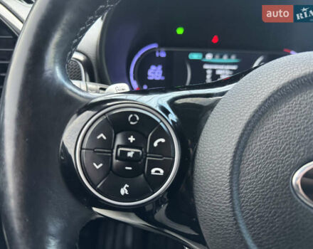 Белый Киа Soul, объемом двигателя 0 л и пробегом 122 тыс. км за 16300 $, фото 69 на Automoto.ua