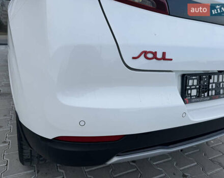 Белый Киа Soul, объемом двигателя 0 л и пробегом 122 тыс. км за 16300 $, фото 30 на Automoto.ua