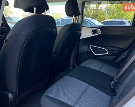 Белый Киа Soul, объемом двигателя 0 л и пробегом 73 тыс. км за 17400 $, фото 14 на Automoto.ua