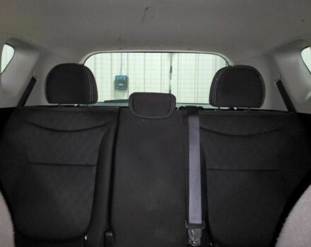 Белый Киа Soul, объемом двигателя 1.6 л и пробегом 75 тыс. км за 1400 $, фото 9 на Automoto.ua