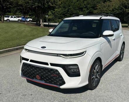 Белый Киа Soul, объемом двигателя 2 л и пробегом 33 тыс. км за 8900 $, фото 2 на Automoto.ua