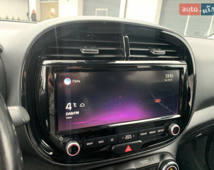 Білий Кіа Soul, об'ємом двигуна 0 л та пробігом 152 тис. км за 18999 $, фото 44 на Automoto.ua