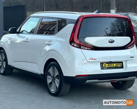 Белый Киа Soul, объемом двигателя 67 л и пробегом 28 тыс. км за 21500 $, фото 3 на Automoto.ua