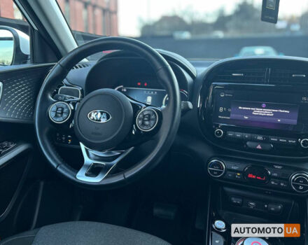 Белый Киа Soul, объемом двигателя 67 л и пробегом 28 тыс. км за 21500 $, фото 17 на Automoto.ua
