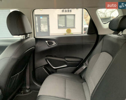 Білий Кіа Soul, об'ємом двигуна 0 л та пробігом 152 тис. км за 18999 $, фото 34 на Automoto.ua