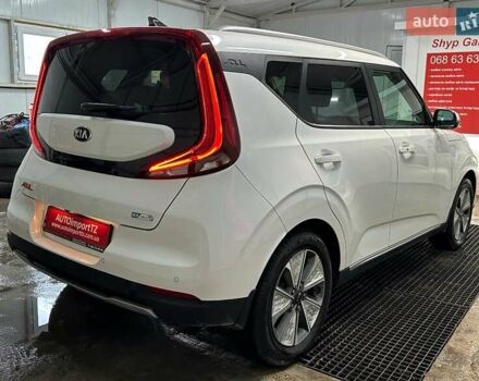 Білий Кіа Soul, об'ємом двигуна 0 л та пробігом 44 тис. км за 20700 $, фото 26 на Automoto.ua