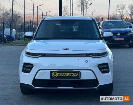 Белый Киа Soul, объемом двигателя 67 л и пробегом 28 тыс. км за 21500 $, фото 1 на Automoto.ua