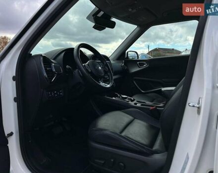 Білий Кіа Soul, об'ємом двигуна 0 л та пробігом 44 тис. км за 20700 $, фото 38 на Automoto.ua