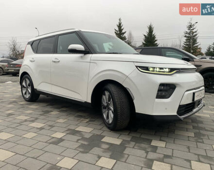 Білий Кіа Soul, об'ємом двигуна 0 л та пробігом 152 тис. км за 18999 $, фото 18 на Automoto.ua