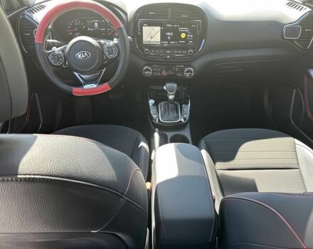 Белый Киа Soul, объемом двигателя 2 л и пробегом 33 тыс. км за 8900 $, фото 9 на Automoto.ua