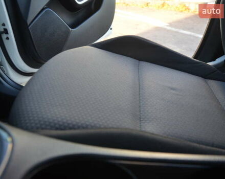 Білий Кіа Soul, об'ємом двигуна 0 л та пробігом 87 тис. км за 16150 $, фото 40 на Automoto.ua