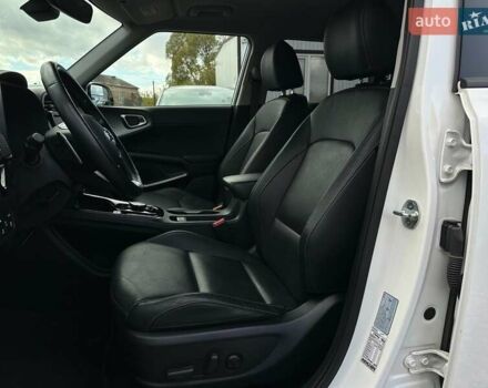 Білий Кіа Soul, об'ємом двигуна 0 л та пробігом 44 тис. км за 20700 $, фото 36 на Automoto.ua