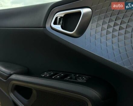 Білий Кіа Soul, об'ємом двигуна 0 л та пробігом 44 тис. км за 20700 $, фото 8 на Automoto.ua