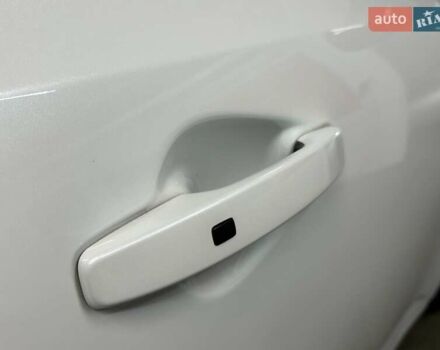 Білий Кіа Soul, об'ємом двигуна 0 л та пробігом 44 тис. км за 20700 $, фото 20 на Automoto.ua