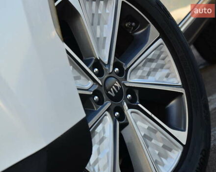 Білий Кіа Soul, об'ємом двигуна 0 л та пробігом 87 тис. км за 16150 $, фото 7 на Automoto.ua