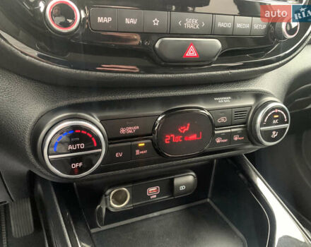 Білий Кіа Soul, об'ємом двигуна 0 л та пробігом 152 тис. км за 18999 $, фото 45 на Automoto.ua