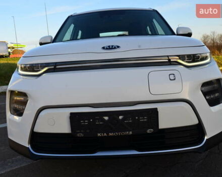 Білий Кіа Soul, об'ємом двигуна 0 л та пробігом 87 тис. км за 16150 $, фото 16 на Automoto.ua