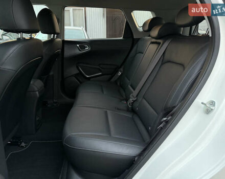 Белый Киа Soul, объемом двигателя 0 л и пробегом 26 тыс. км за 21500 $, фото 88 на Automoto.ua