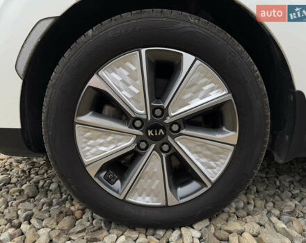 Белый Киа Soul, объемом двигателя 0 л и пробегом 26 тыс. км за 21500 $, фото 29 на Automoto.ua