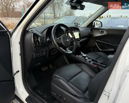 Белый Киа Soul, объемом двигателя 0 л и пробегом 26 тыс. км за 21500 $, фото 37 на Automoto.ua