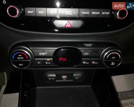 Белый Киа Soul, объемом двигателя 0 л и пробегом 40 тыс. км за 17490 $, фото 20 на Automoto.ua