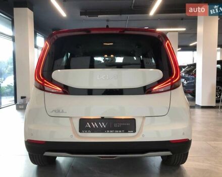 Белый Киа Soul, объемом двигателя 0 л и пробегом 40 тыс. км за 17900 $, фото 4 на Automoto.ua